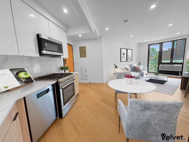 11617 Grosvenor Lane 5C, Richmond Hill, NY 11418