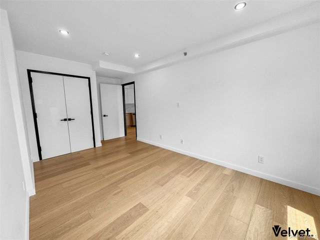 11617 Grosvenor Lane 5C, Richmond Hill, NY 11418