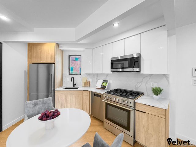 11617 Grosvenor Lane 5C, Richmond Hill, NY 11418