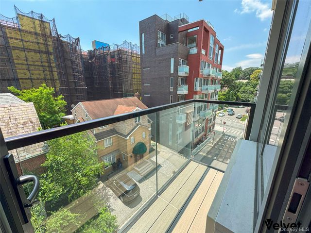 11617 Grosvenor Lane 5C, Richmond Hill, NY 11418