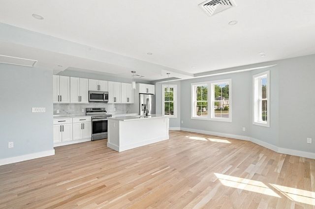 199 South Ave 5, Whitman, MA 02382