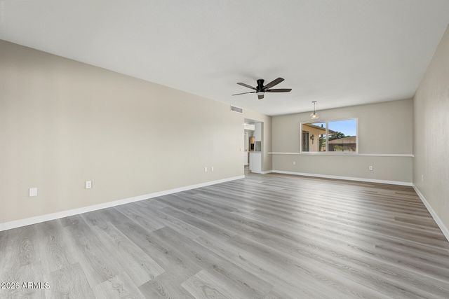 11070 W PLEASANT VALLEY Road W, Sun City, AZ 85351