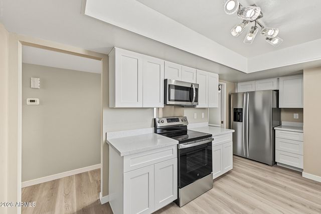 11070 W PLEASANT VALLEY Road W, Sun City, AZ 85351