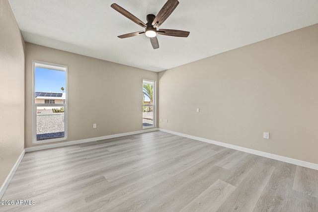 11070 W PLEASANT VALLEY Road W, Sun City, AZ 85351
