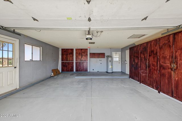 11070 W PLEASANT VALLEY Road W, Sun City, AZ 85351