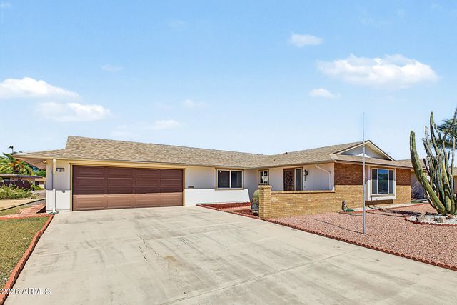11070 W PLEASANT VALLEY Road W, Sun City, AZ 85351