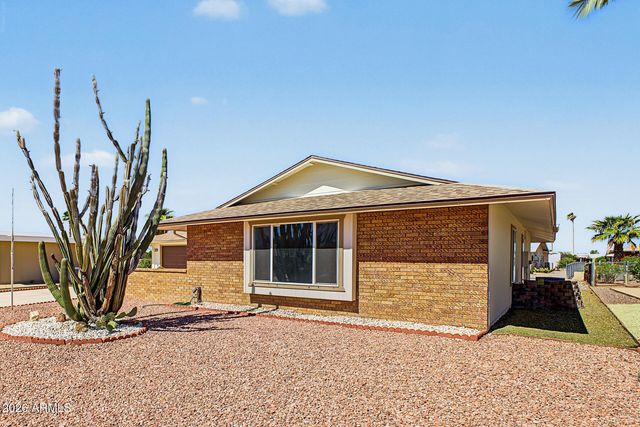 11070 W PLEASANT VALLEY Road W, Sun City, AZ 85351