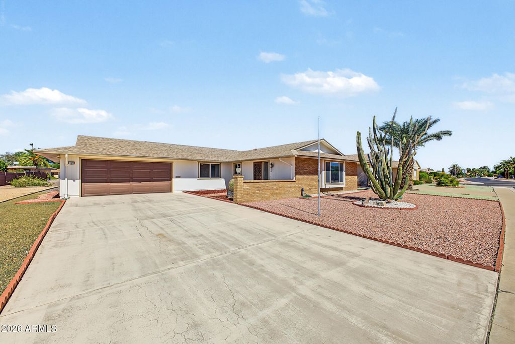 11070 W PLEASANT VALLEY Road W, Sun City, AZ 85351 — photo 3