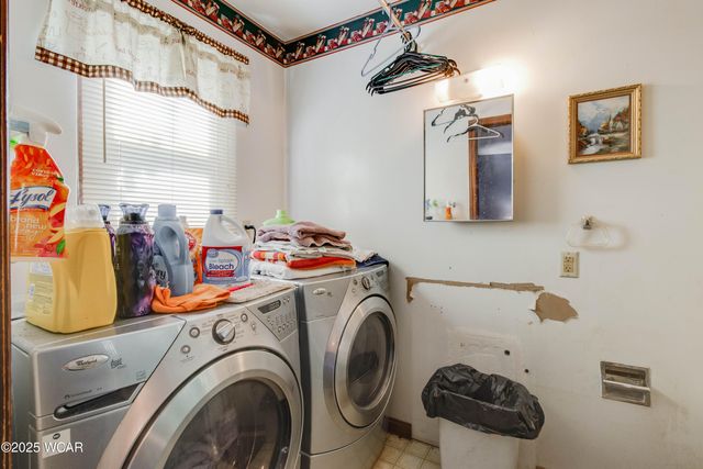 2371 Mandolin Drive, Lima, OH 45801