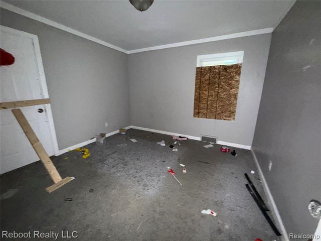 10437 Mckinney Street, Detroit, MI 48224
