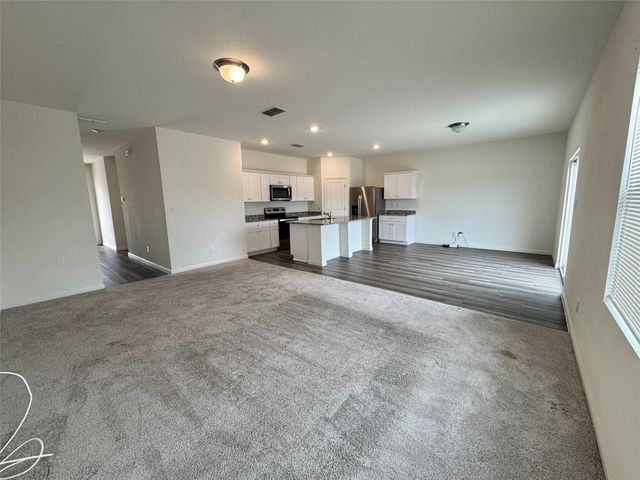 102 Gemsbok DR, Hutto, TX 78634