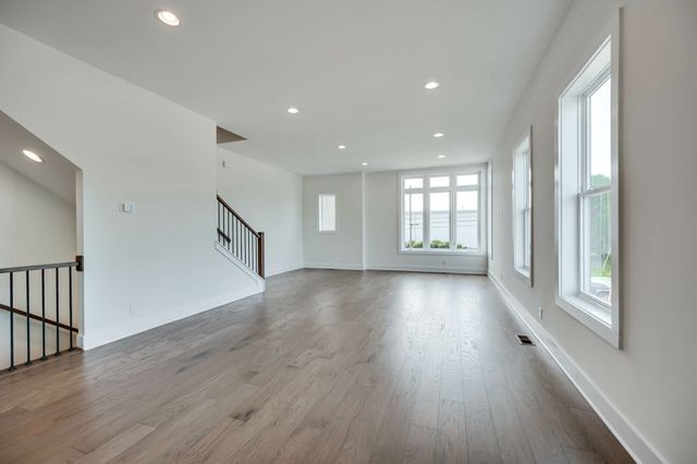660 Hamilton Ave, Nashville, TN 37203