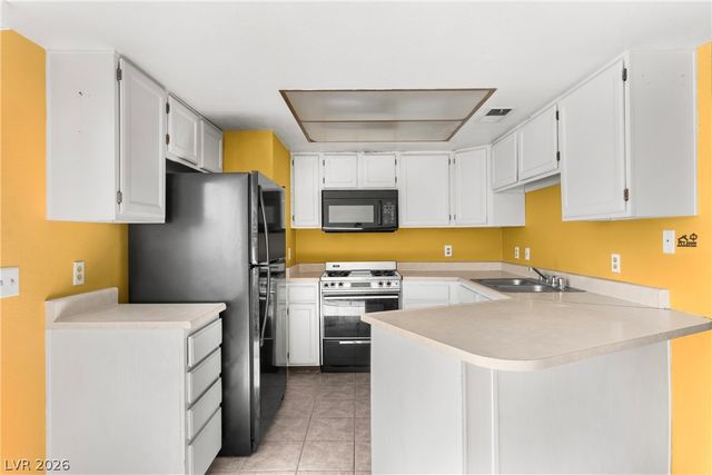 560 Sellers Place, Henderson, NV 89011