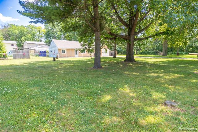 6301 Janet Street, Taylor, MI 48180