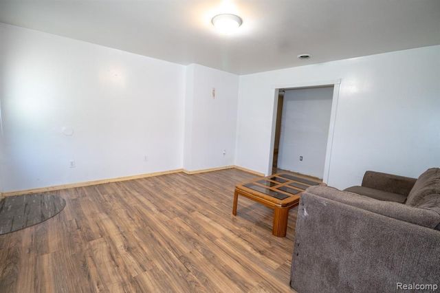 6301 Janet Street, Taylor, MI 48180
