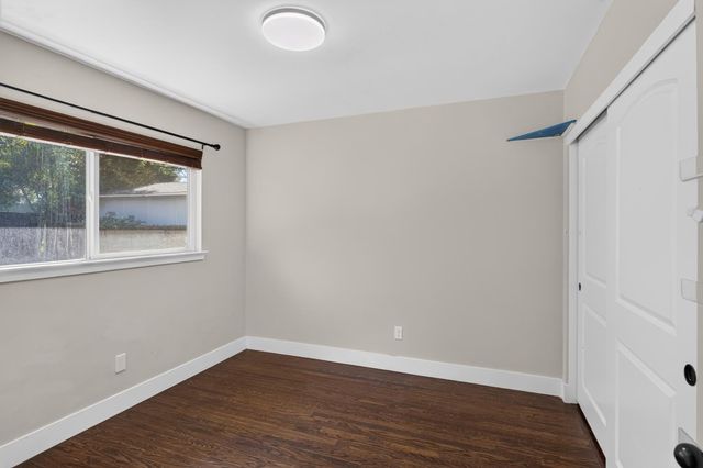 3543 Mignon St, Sacramento, CA 95826