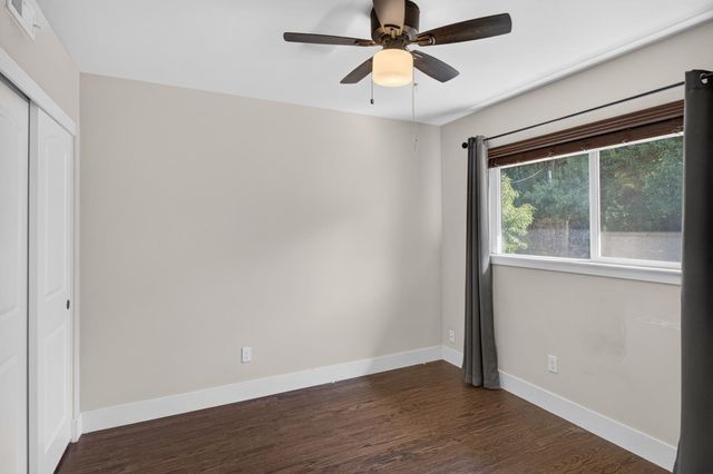 3543 Mignon St, Sacramento, CA 95826