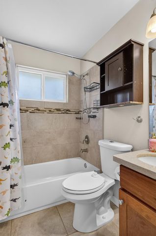 3543 Mignon St, Sacramento, CA 95826