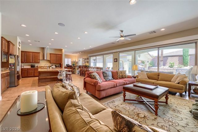 9752 Serene Star Way, Las Vegas, NV 89149