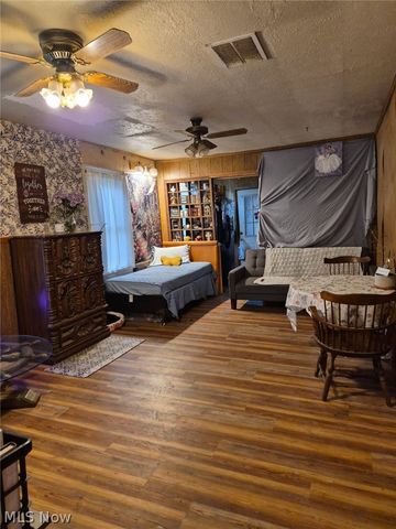 143 S Point Drive, Avon Lake, OH 44012