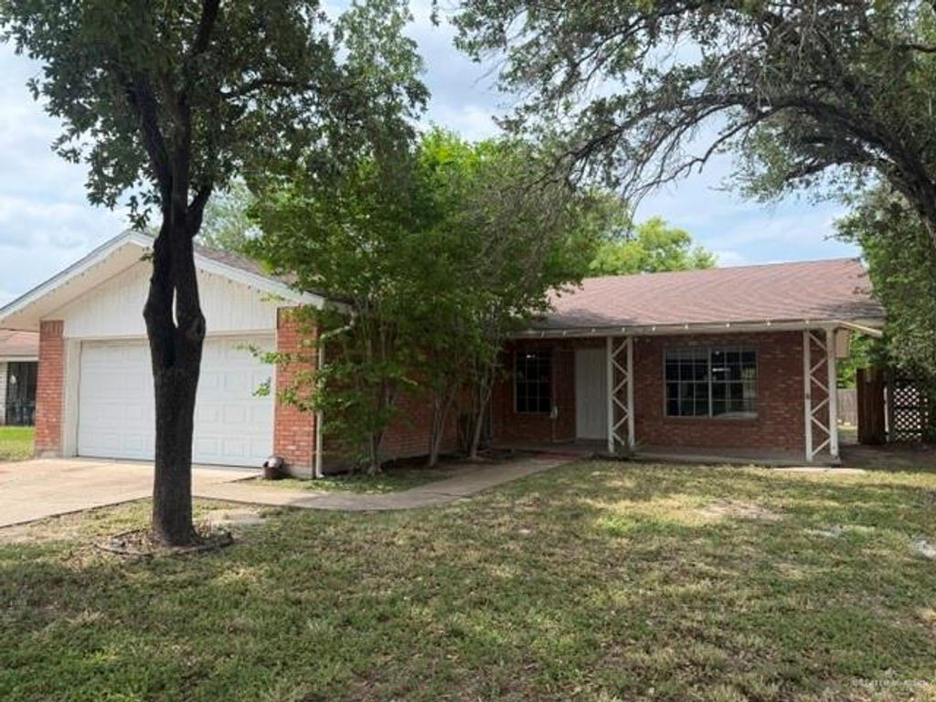 501 E Hibiscus Avenue, Mcallen, TX 78501