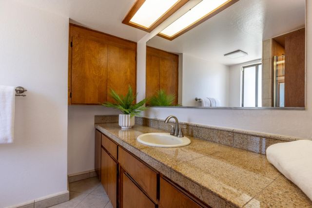 16214 Redwood Lodge Road, Los Gatos, CA 95033