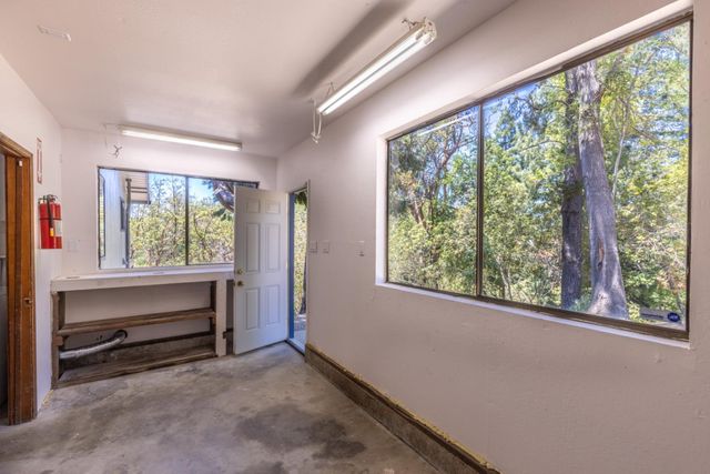 16214 Redwood Lodge Road, Los Gatos, CA 95033