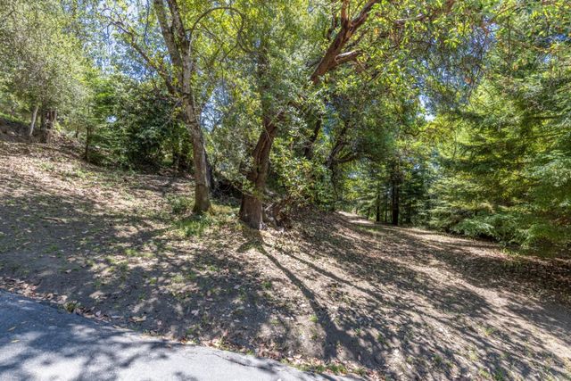 16214 Redwood Lodge Road, Los Gatos, CA 95033