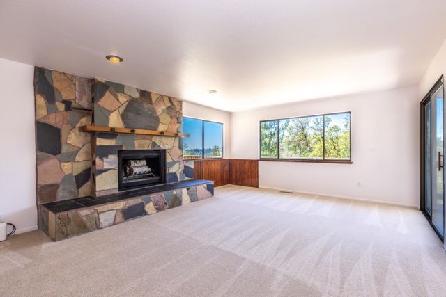 16214 Redwood Lodge Road, Los Gatos, CA 95033