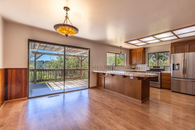 16214 Redwood Lodge Road, Los Gatos, CA 95033