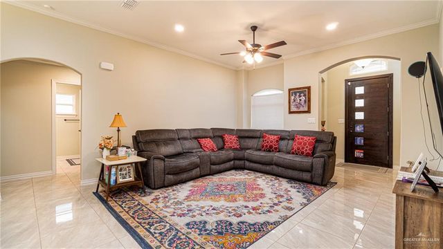 1900 Ozark Avenue, Mcallen, TX 78504