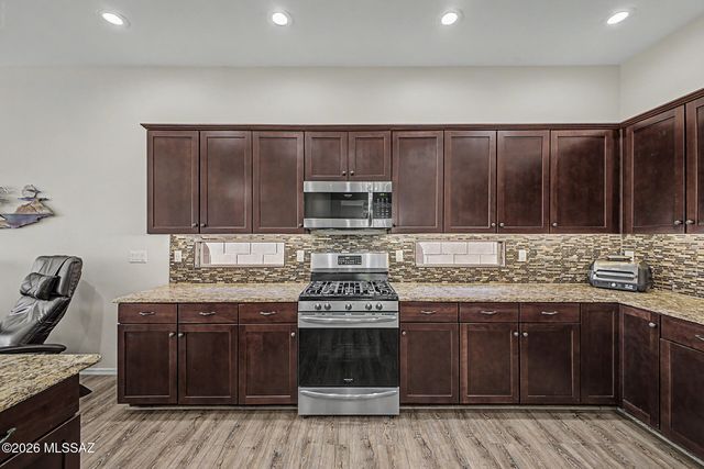 12698 N Gentle Rain Drive, Marana, AZ 85658