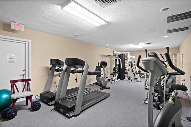 10467 LARCHMONT PLACE N, Pinellas Park, FL 33782