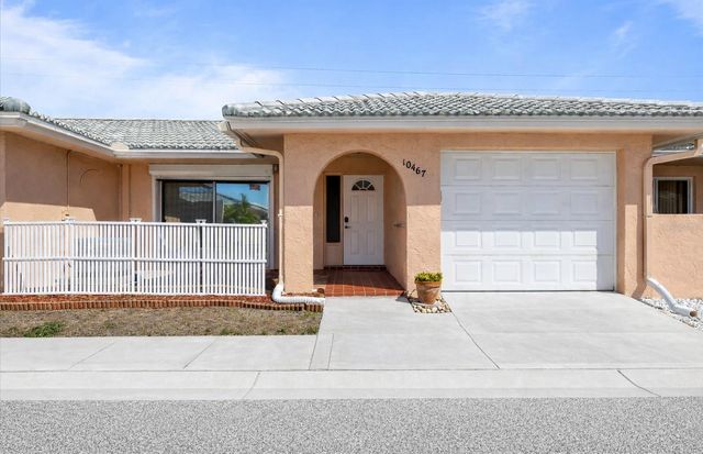 10467 LARCHMONT PLACE N, Pinellas Park, FL 33782