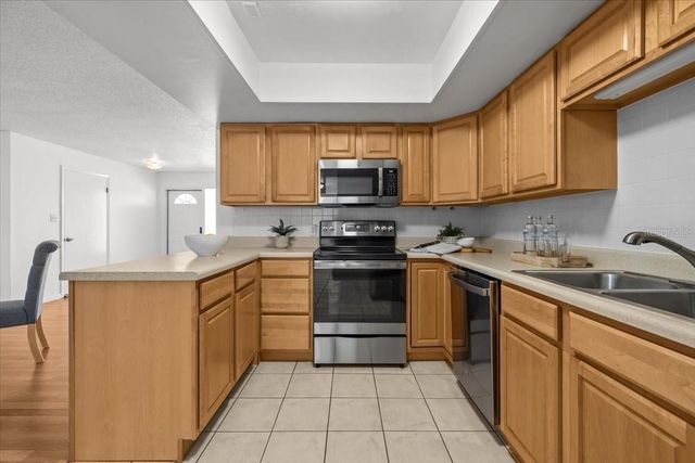 10467 LARCHMONT PLACE N, Pinellas Park, FL 33782