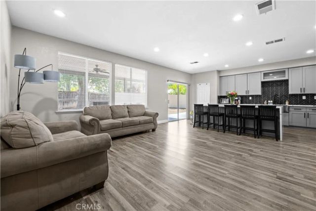 29382 Taos Circle, Murrieta, CA 92563