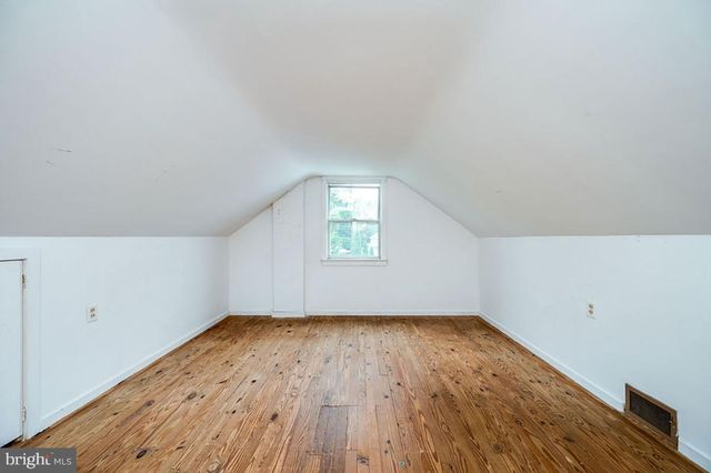 1034 BUTTER LN, Reading, PA 19606