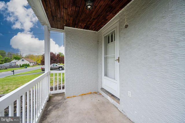 1034 BUTTER LN, Reading, PA 19606