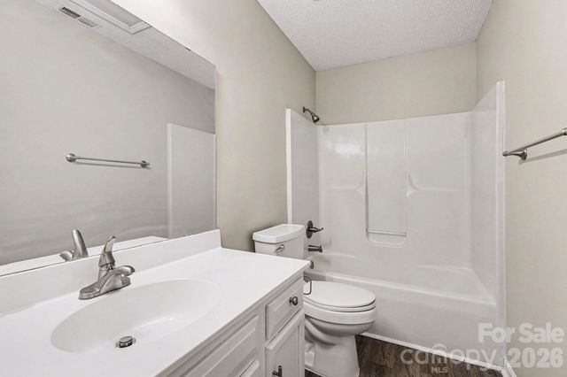 5932 Scots Bluff Drive, Charlotte, NC 28227