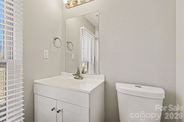 5932 Scots Bluff Drive, Charlotte, NC 28227