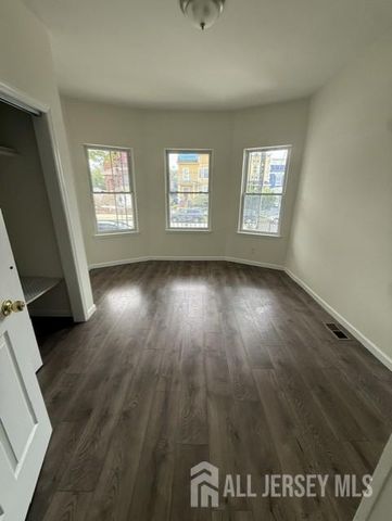 102 Broad Street, Perth Amboy, NJ 08861