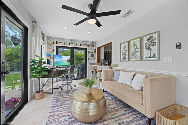 3277 5th AVE NW, Naples, FL 34120