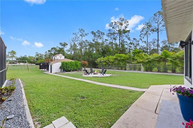 3277 5th AVE NW, Naples, FL 34120