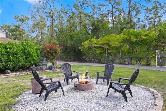 3277 5th AVE NW, Naples, FL 34120