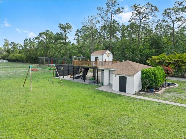 3277 5th AVE NW, Naples, FL 34120