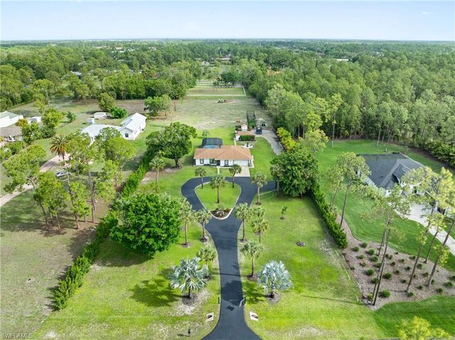 3277 5th AVE NW, Naples, FL 34120