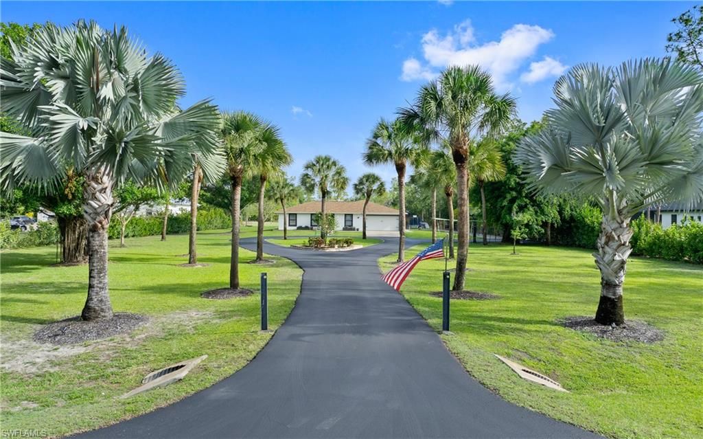 3277 5th AVE NW, Naples, FL 34120