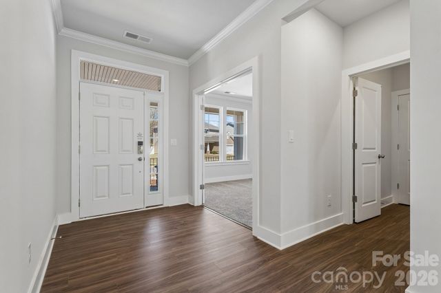 208 E Warfield Drive, Mooresville, NC 28115