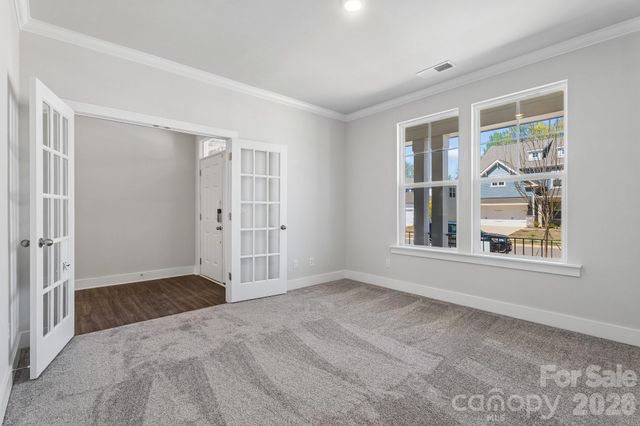 208 E Warfield Drive, Mooresville, NC 28115