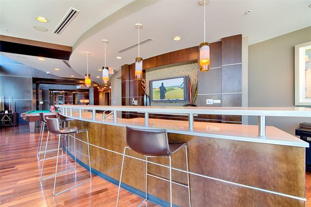 360 Nueces ST 3702, Austin, TX 78701
